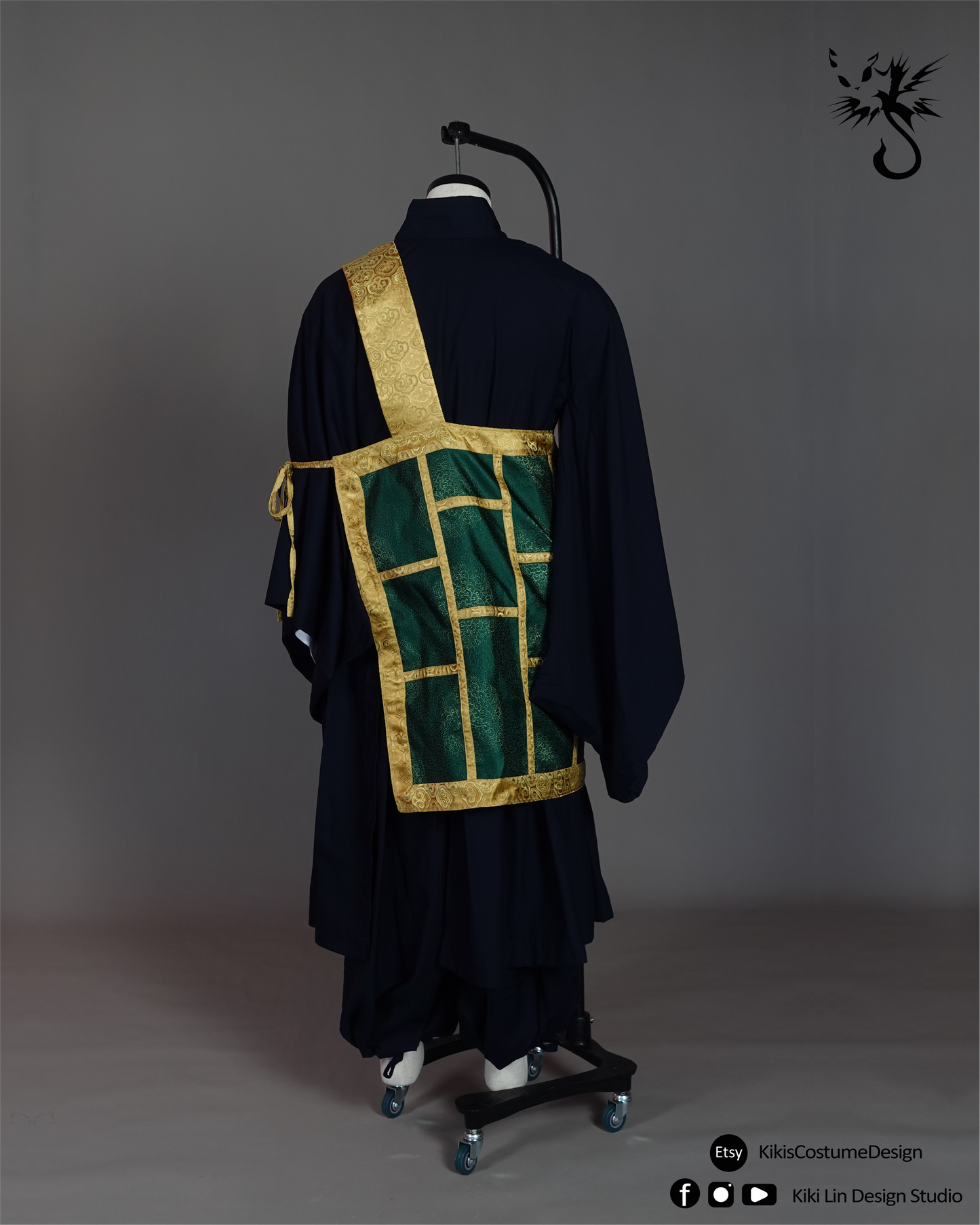 Cult Leader Monk Ensemble Cosplay Pattern Set | 教主僧侶全套服裝版型套組 (size XS-2XL)
