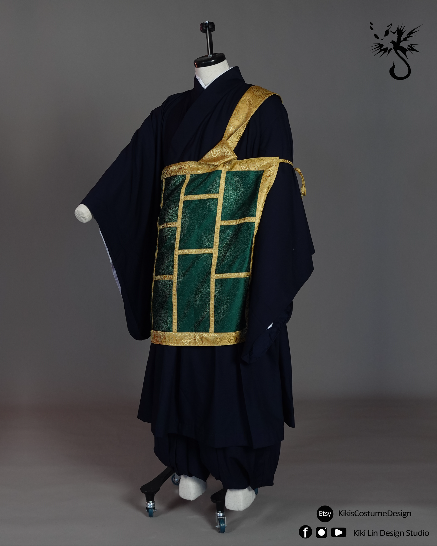 Cult Leader Monk Ensemble Cosplay Pattern Set | 教主僧侶全套服裝版型套組 (size XS-2XL)