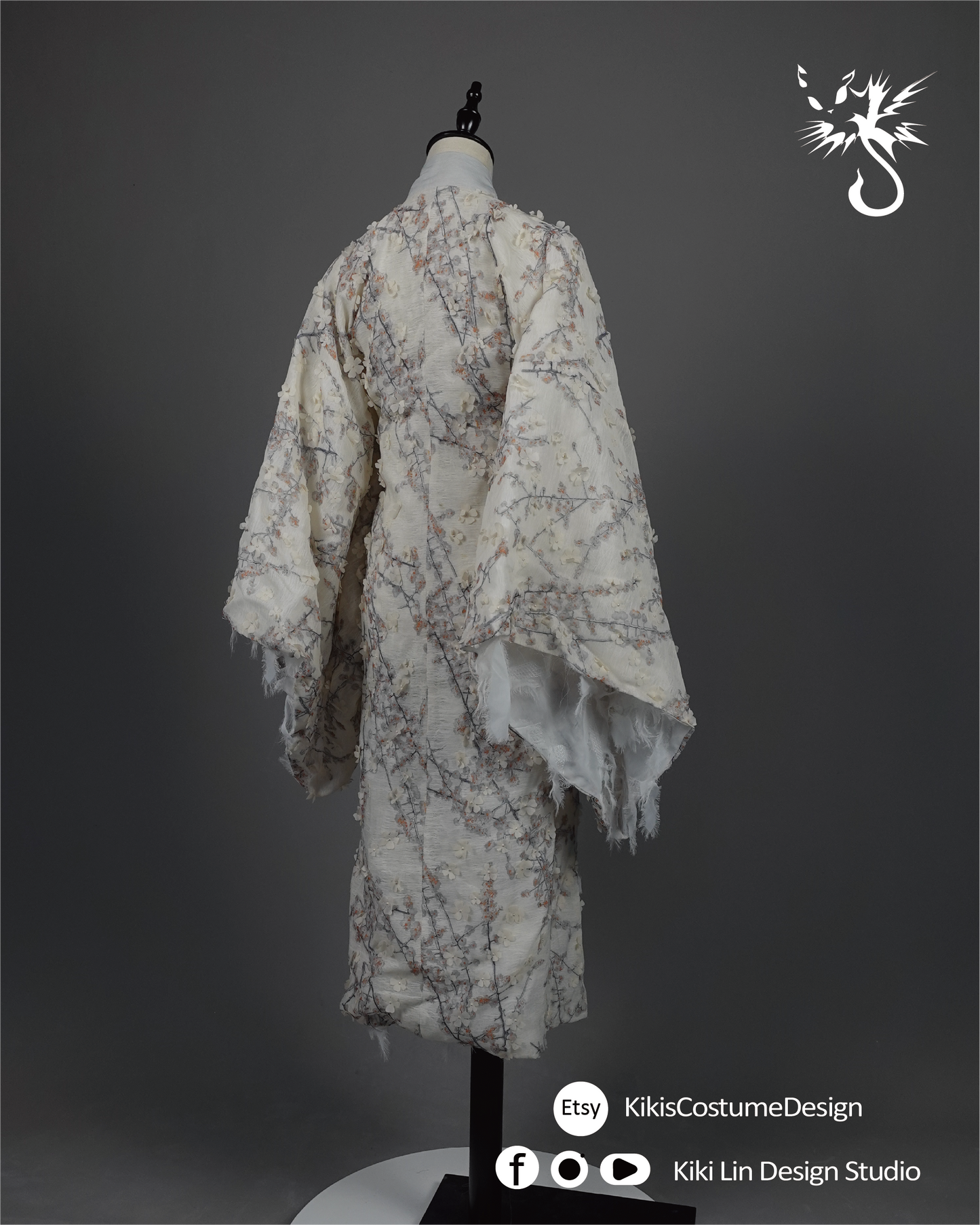 "Frosted Blossom" Han-Inspired Robe