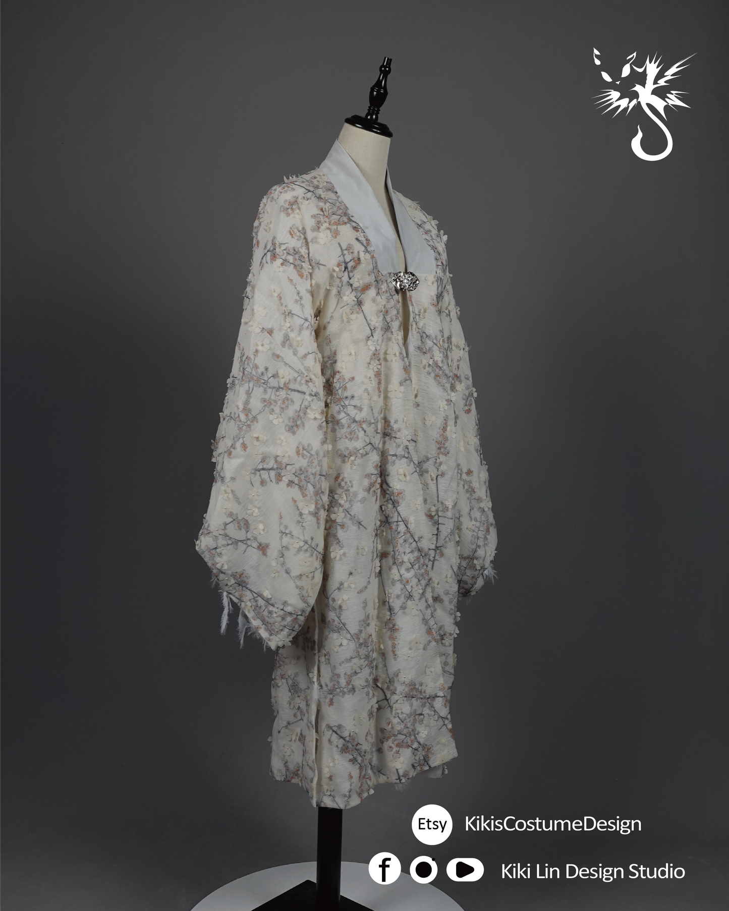 "Frosted Blossom" Han-Inspired Robe