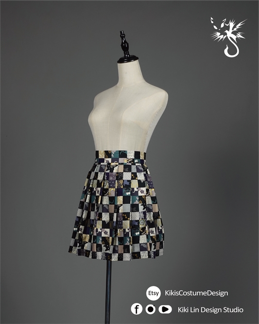 Pleated Skirtwith Black Cat Prints